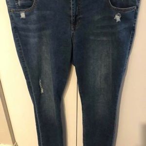 Cabi Skinny Jeans